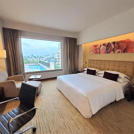 Four Points By Sheraton Hotel And Serviced Apartments Pune Exterior photo