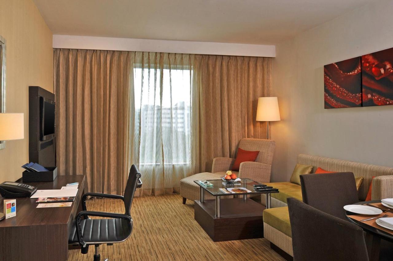 Four Points By Sheraton And Serviced Pune