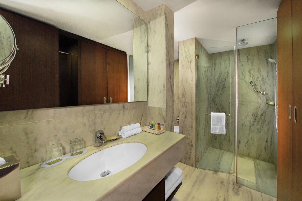 Hotel Four Points By Sheraton And Serviced Pune