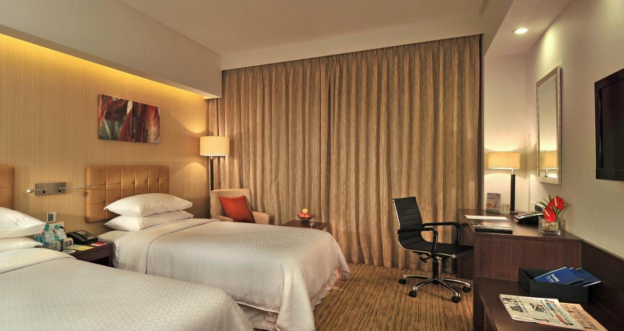 Hotel Four Points By Sheraton And Serviced Pune