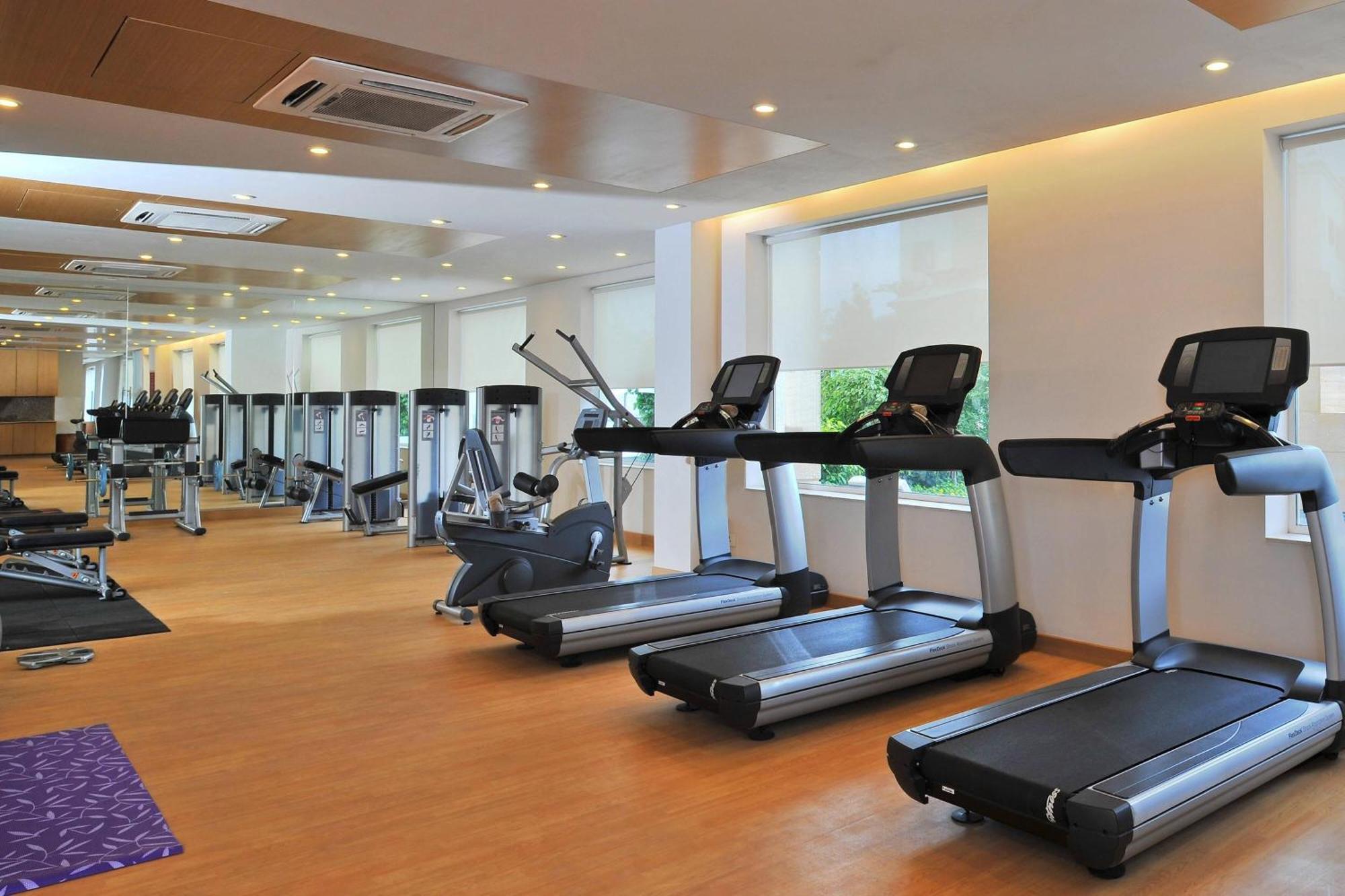 Four Points By Sheraton And Serviced Hotel 5*