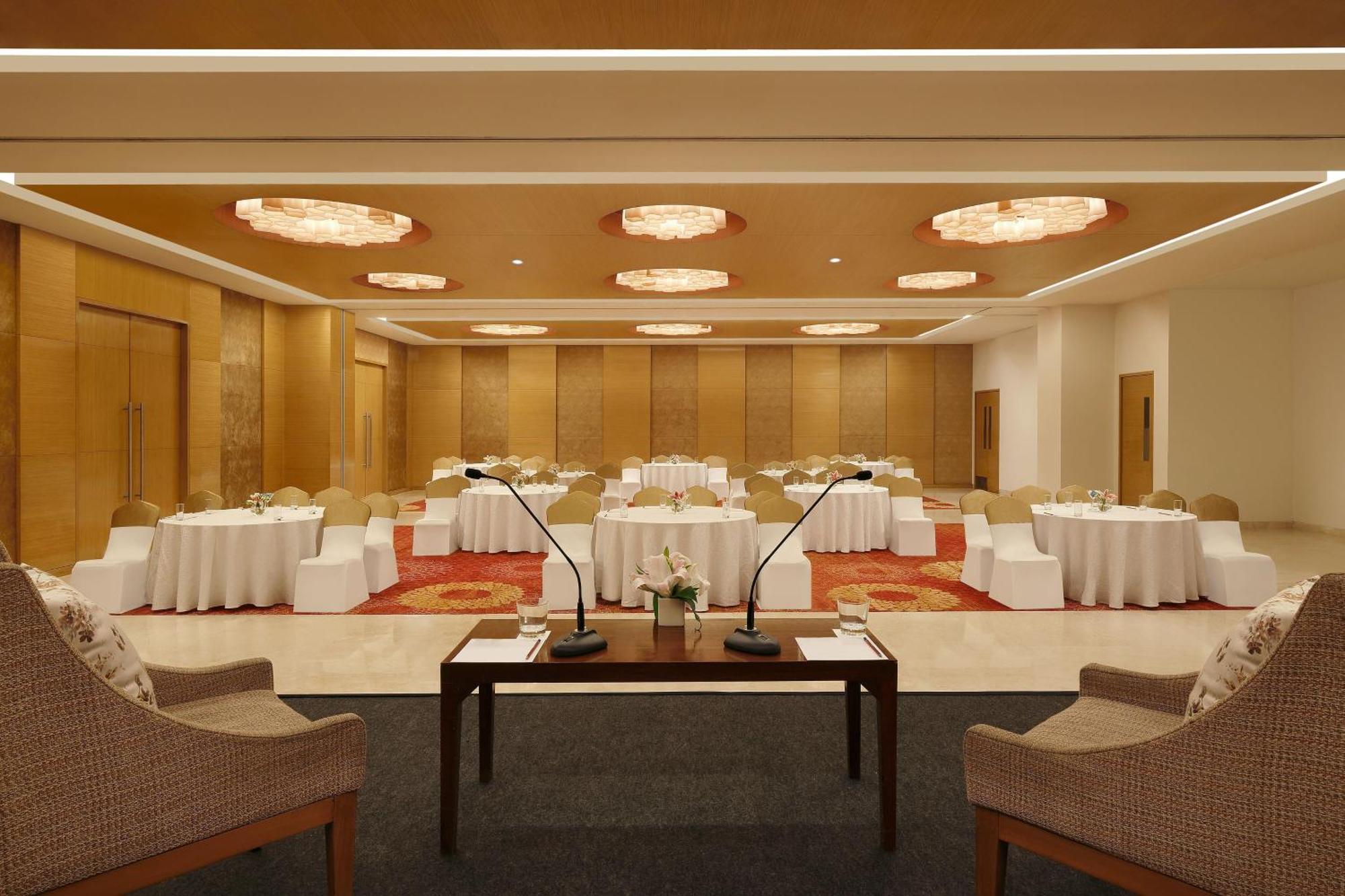 Hotel Four Points By Sheraton And Serviced