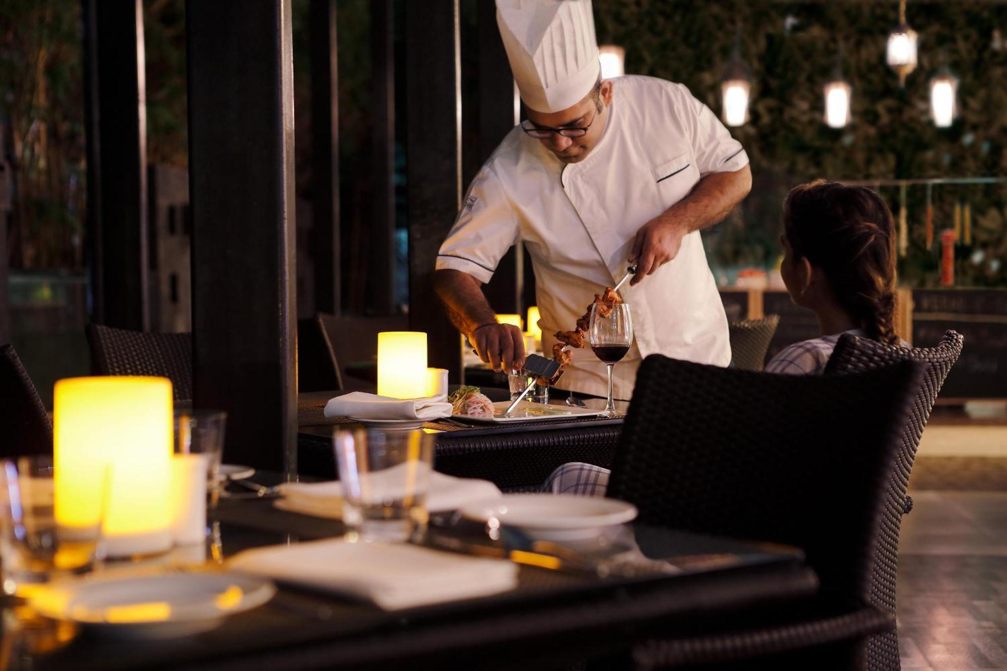 Four Points By Sheraton And Serviced Hotel 5*