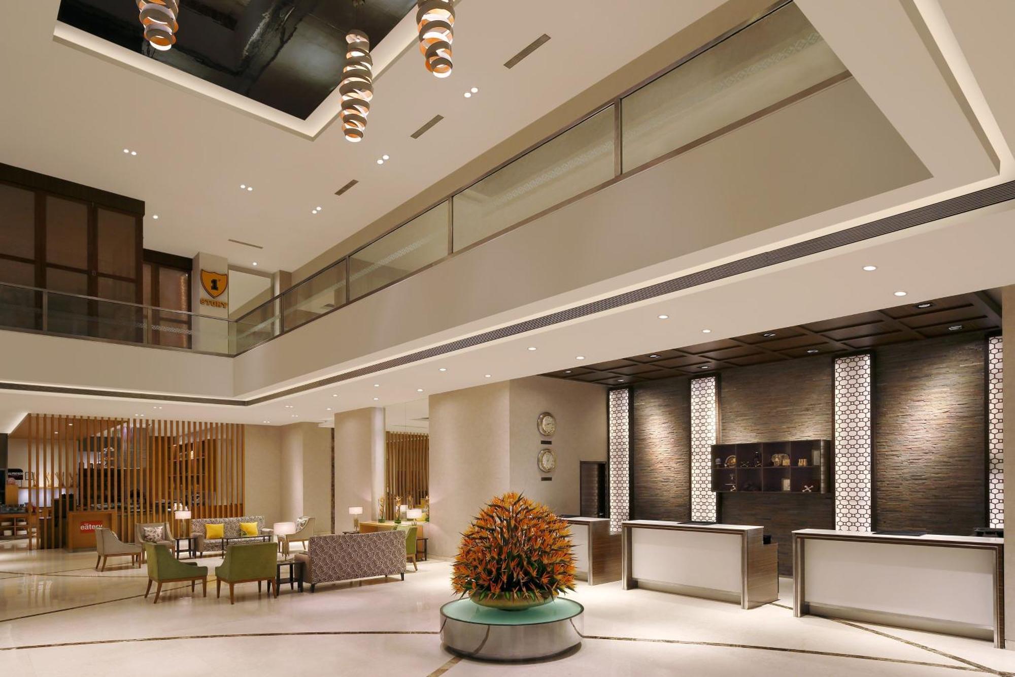 Four Points By Sheraton And Serviced Hotel 5*