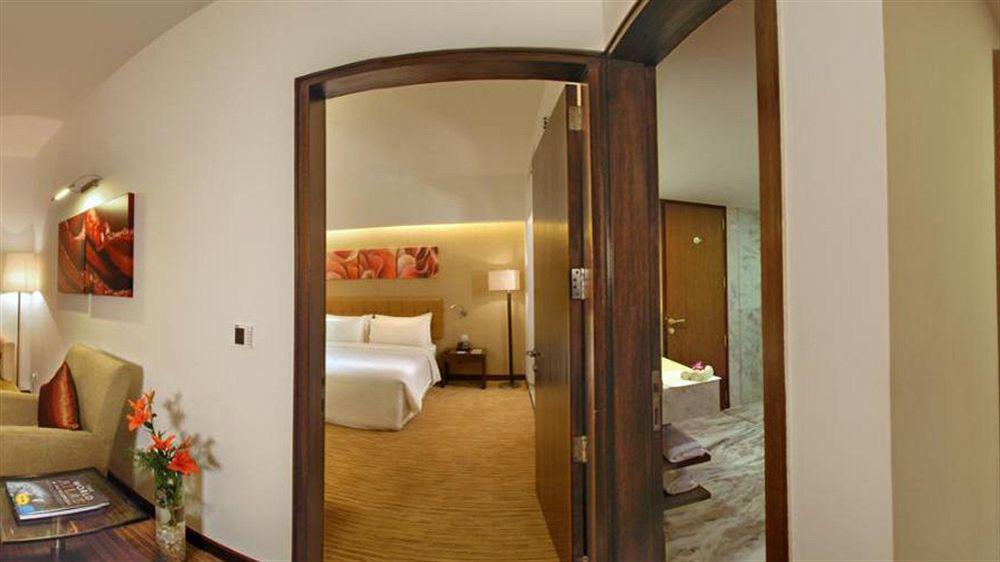 Hotel Four Points By Sheraton And Serviced