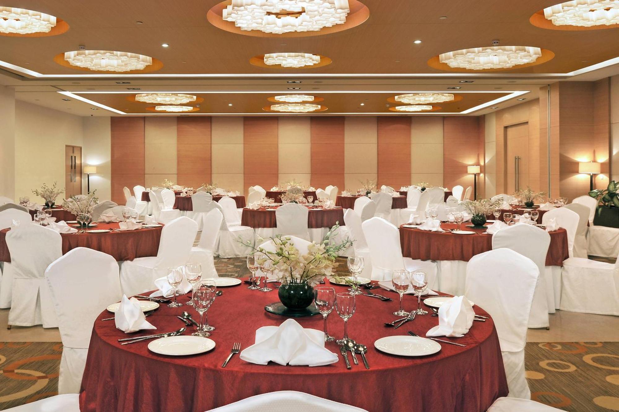 Hotel Four Points By Sheraton And Serviced Pune